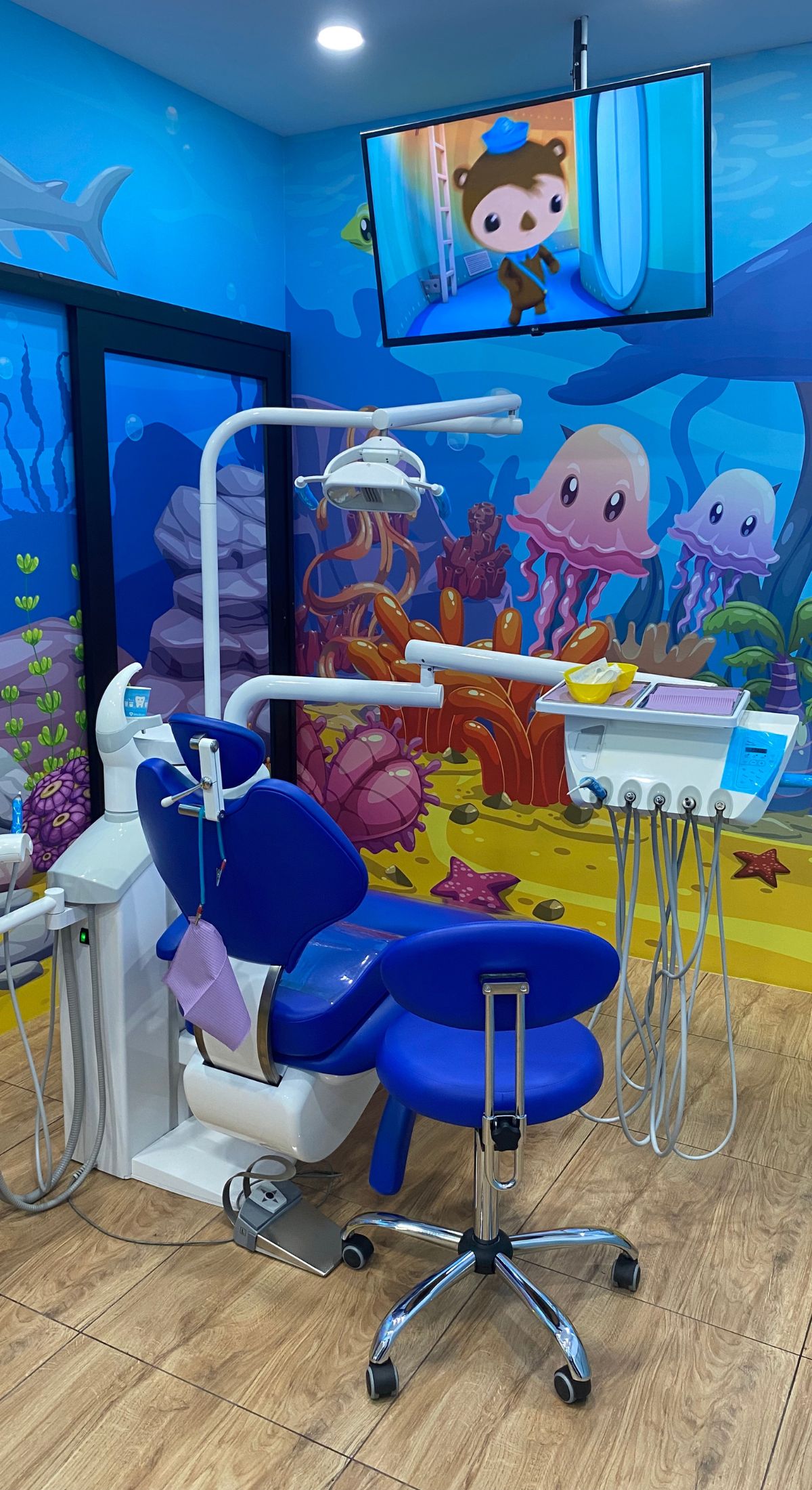 Kiddie White | Dental Specialist Clinic